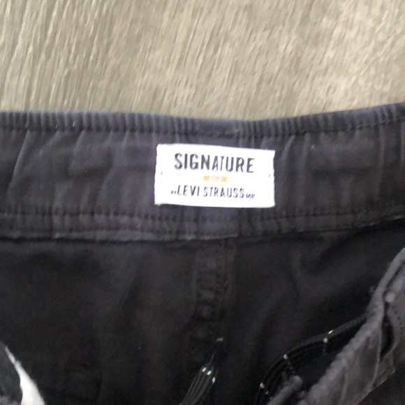 Signature by Levi’s short - Picture 3 of 4